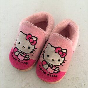 Hello Kitty Fluffy Slippers